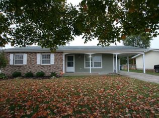 1902 Hazel Ave, Carthage, MO 64836