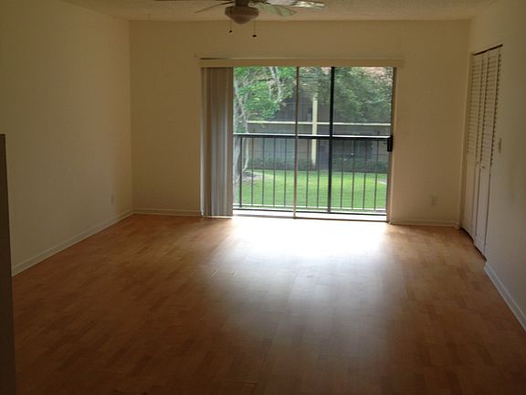 5th image of 2895 SW 22nd Ave #2030