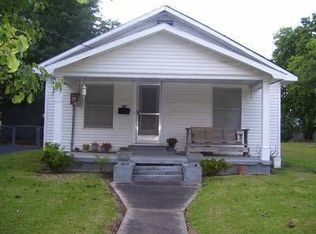 534 Davis St, Jennings, LA 70546