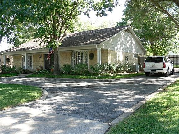 3rd image of 3 Morgan Ln
