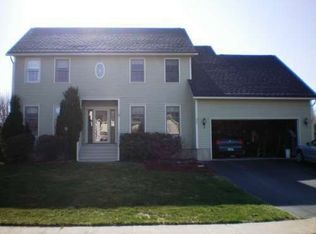 73 Woodrose Ln, Colchester, VT 05446