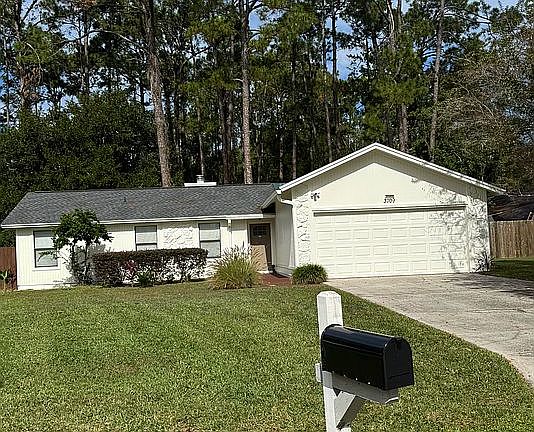 4th image of 3709 Indian Princess Rd N