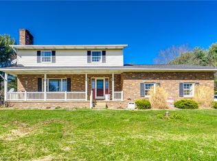 431 Manning Rd, Mogadore, OH 44260