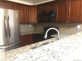 2877 W Long Cir APT A, Littleton, CO 80120