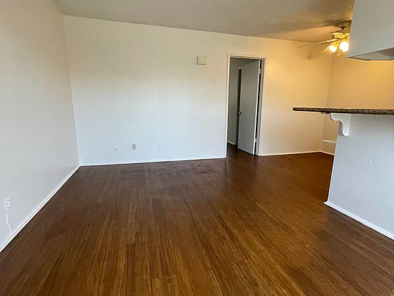 2nd image of 4264 Euclid Ave APT 6