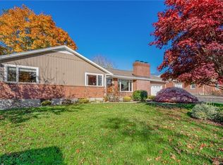 15 Plymouth St, Middletown, CT 06457