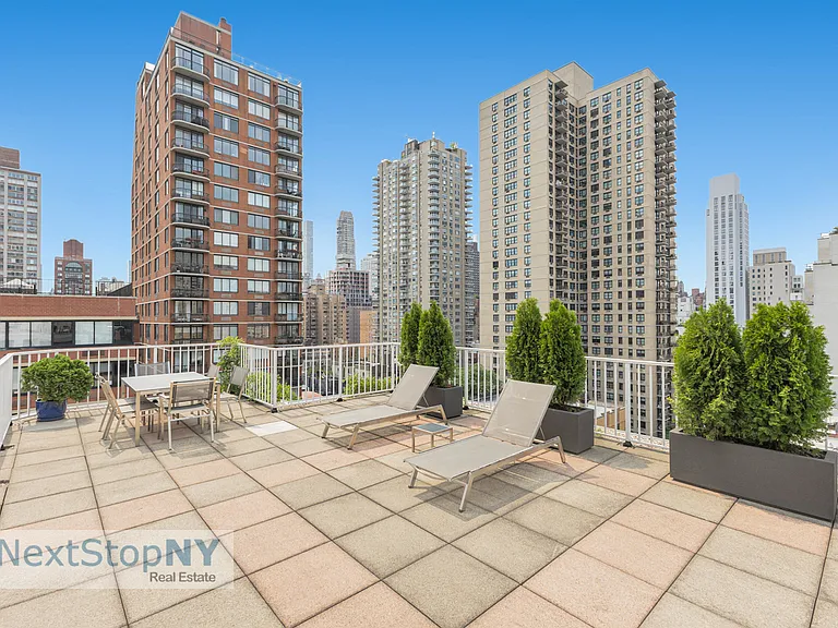 333 E 75th St #11J — Photo 7