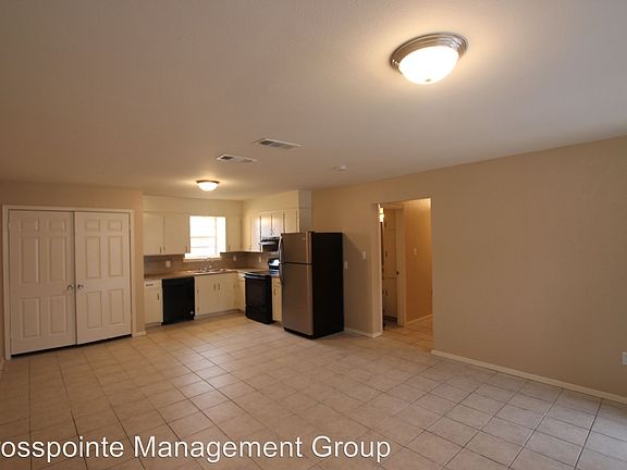 5th image of 11101 Ingram St APT 17