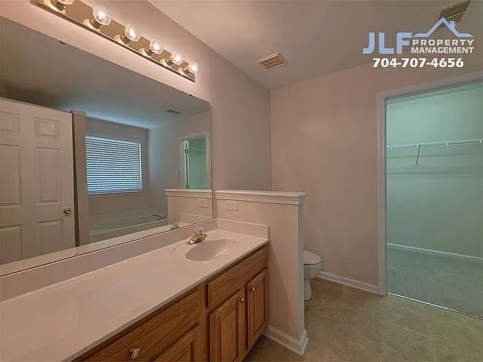 4730 Willow Glen Rd — Photo 18