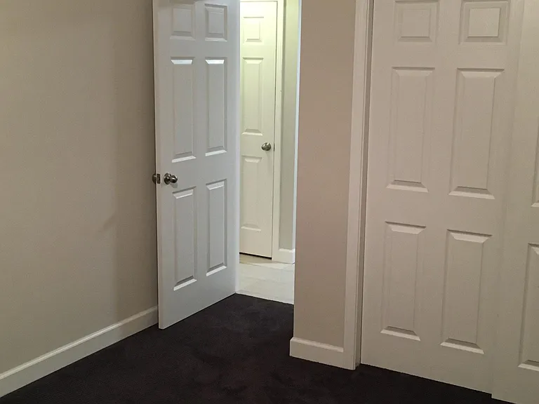 1434 6th Ave #8 — Photo 4
