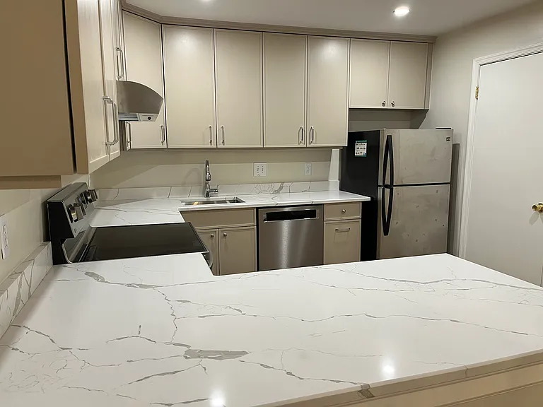 10702 Kings Riding Way #T1 — Photo 3