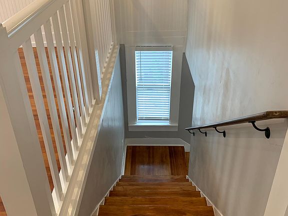 4th image of 1118 W Huisache Ave #201
