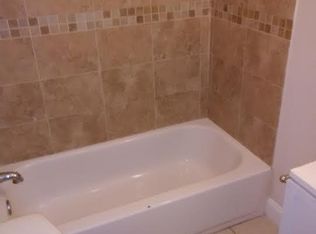 4752 Penn St #1, Philadelphia, PA 19124