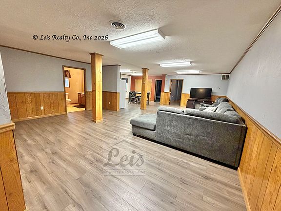 2nd image of 55 Euclid St