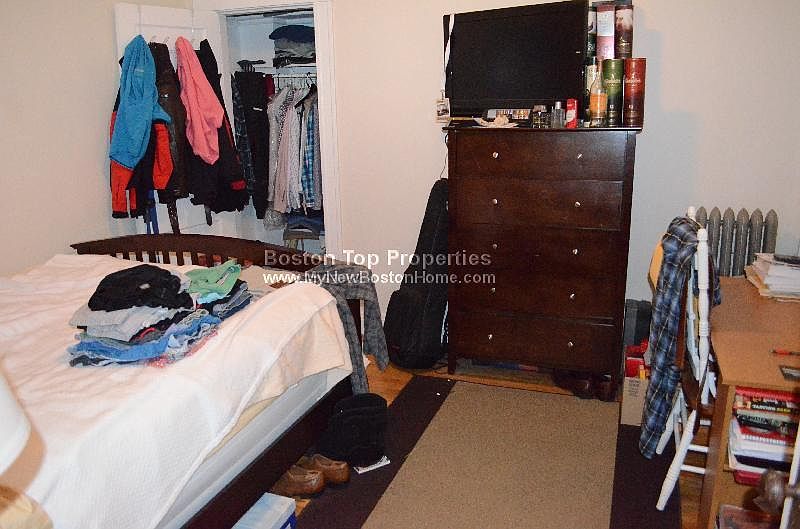 2nd image of 133 Park Dr #1