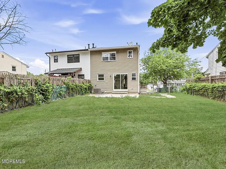 812 Oak St — Photo 21