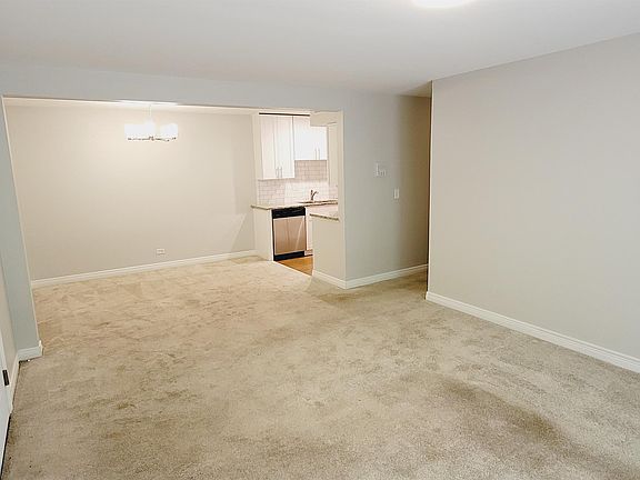 5th image of 508 N Cass Ave APT 108