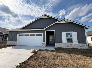 5713 Plumthicket St, Wichita, KS 67226