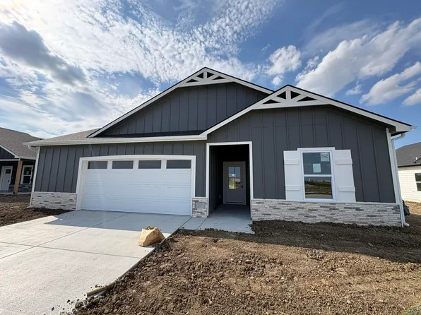 5713 Plumthicket St, Wichita, KS 67226