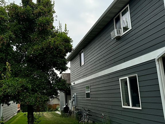 3rd image of 525 N 19th Ave
