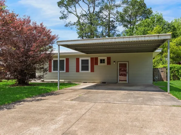 809 Prioux St, New Iberia, LA 70563