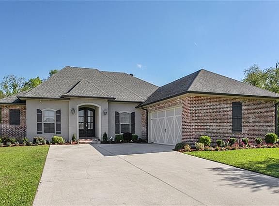 3rd image of 625 Desoto Dr