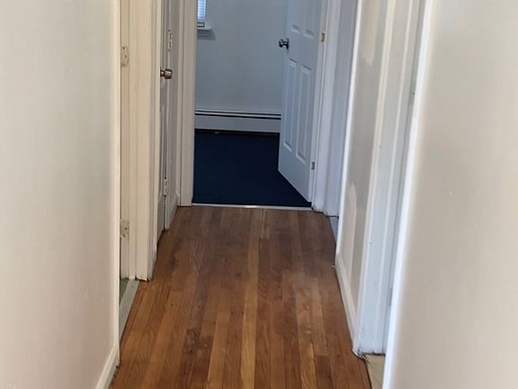 3rd image of 2342 Brookhaven Ave Floor 2