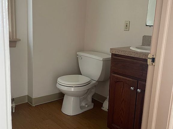 5th image of 318-320 W Market St #3