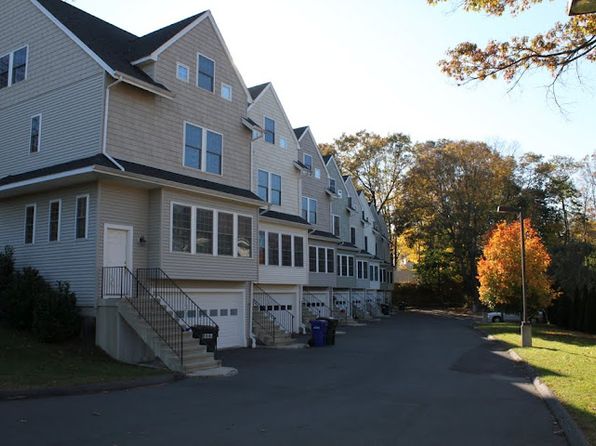 38 E Hayestown Rd #8, Danbury, CT 06811