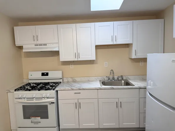 (undisclosed Address), East Setauket, NY 11733