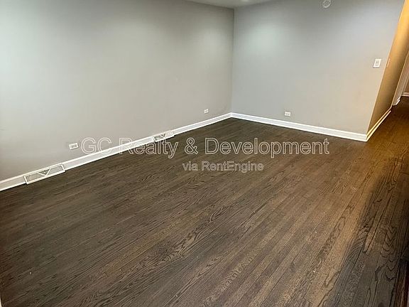 3rd image of 9110 S Essex Ave