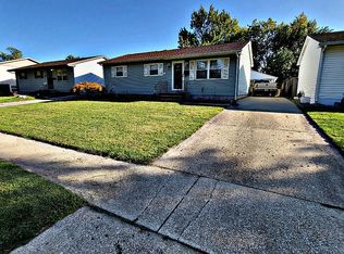 2316 Sutherland Rd, Springfield, IL 62702