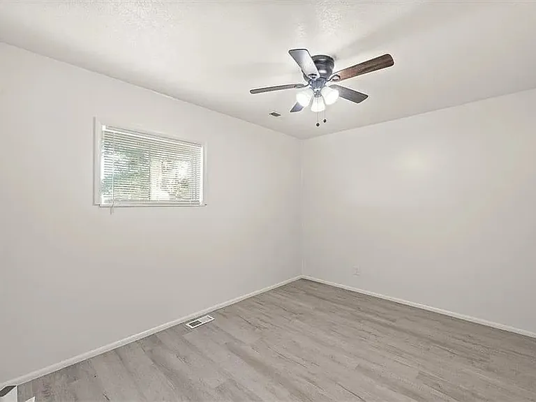 912 Orange St #H — Photo 3