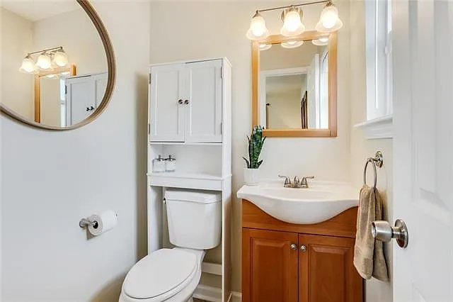 14585 Tilbury Rd — Photo 11