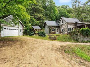 8237 Sweeney Rd, Blue Mounds, WI 53517
