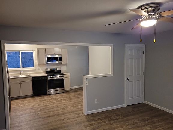 Front door looking through to the kitchen