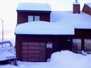 8790 Beachwood Dr, Anchorage, AK 99502