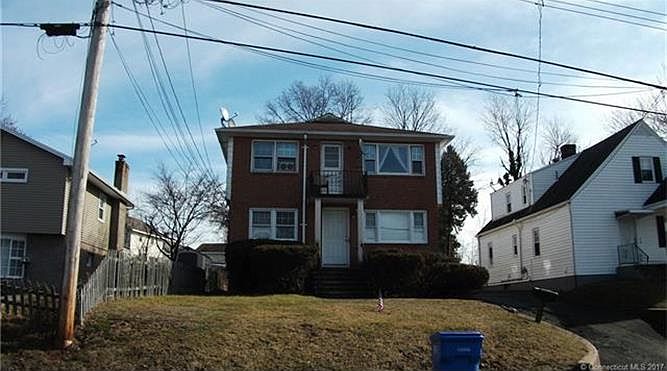 2nd image of 149 Grandview Ave