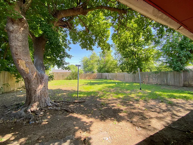 3309 SW 19th St — Photo 37