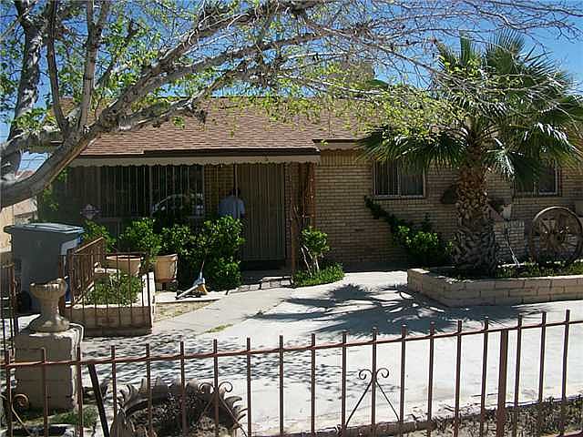 1st image of 306 De Vargas Dr
