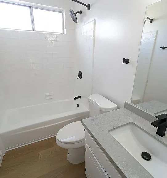 12415 Texas Ave #8 — Photo 11