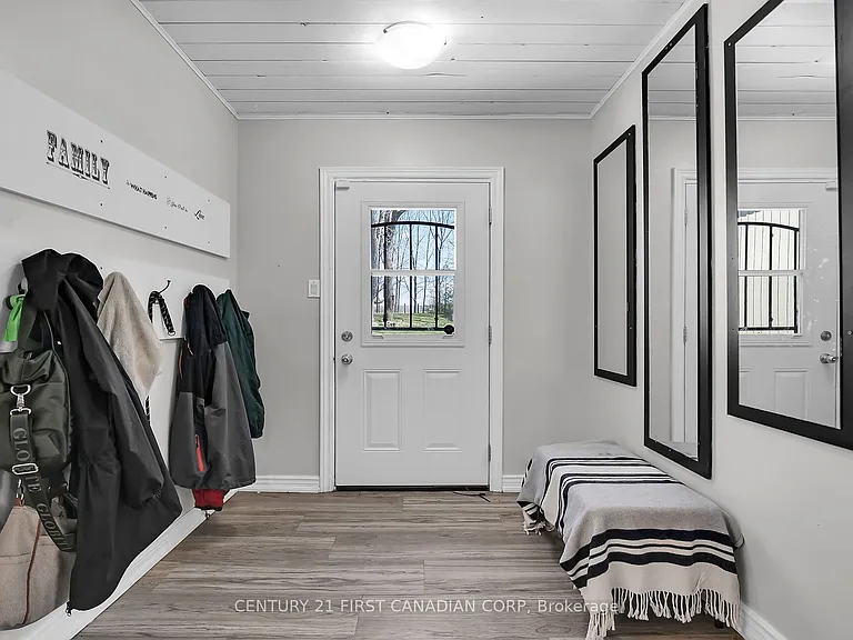 23992 Denfield Rd — Photo 15