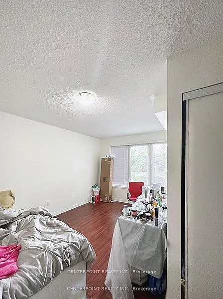 2 bed, $1,600 — Photo 3