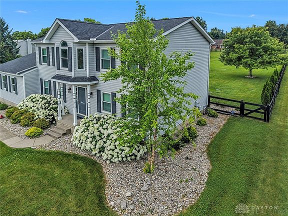 3rd image of 485 N Terrace Creek Ct