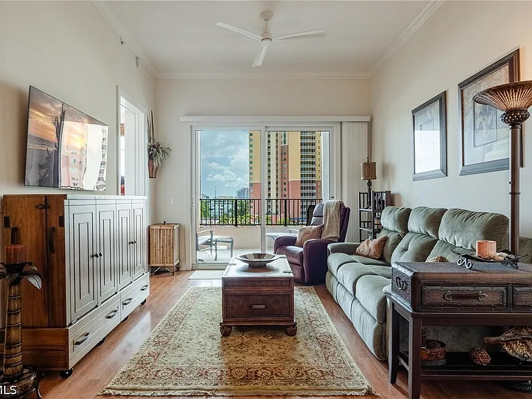 2825 Palm Beach Blvd #703 — Photo 3