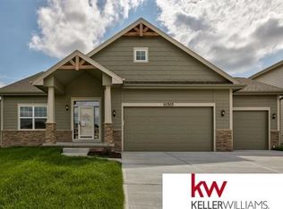 11703 S 109th Street, papillion, NE 68046