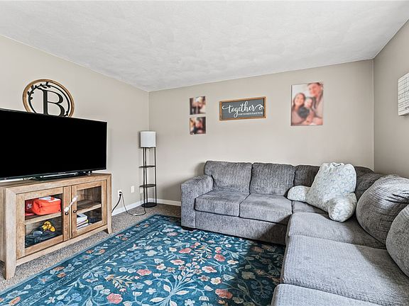 4th image of 7039 Monte Carlo Dr