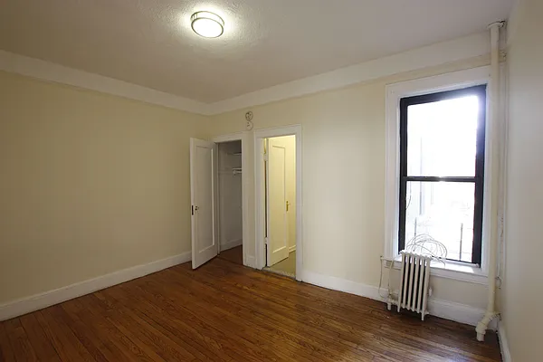 Rented by Onyx | media 2