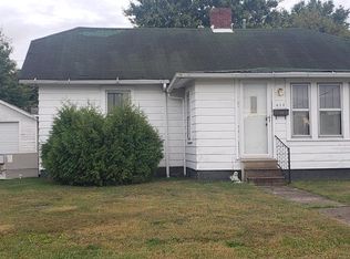 428 4th St, Oak Hill, OH 45656
