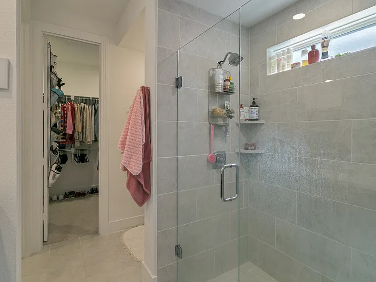 1212 Carnation Dr — Photo 22